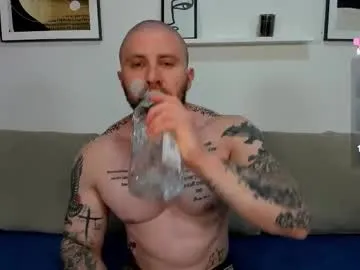 maxkaiden – webcam model profile photo Image 16