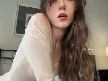 PrettyKatea – webcam model profile photo Image 16