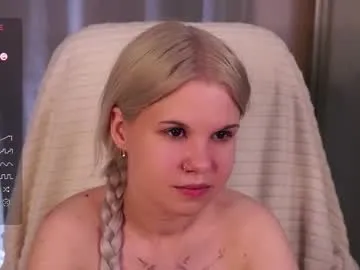 Eva-Bella – webcam model profile photo Image 12