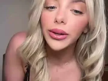 BlondeHott – webcam model profile photo Image 10