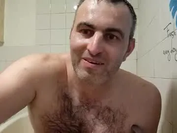 YU-KI00 – webcam model profile photo Image 3