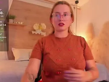 British_EmJess – webcam model profile photo Image 4
