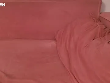 SusyBlair – webcam model profile photo Image 13