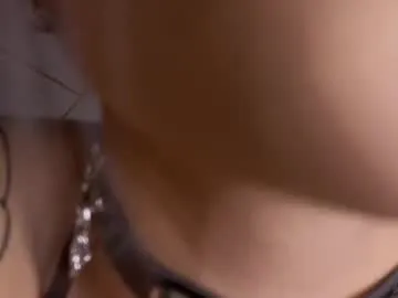 MiaTonyy – webcam model profile photo Image 19