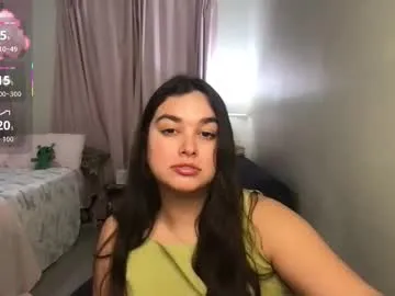 KaylinJan – webcam model profile photo Image 12