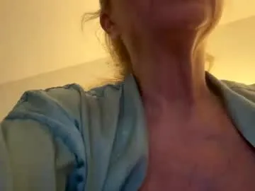 hotblondemilf1962 Image 16