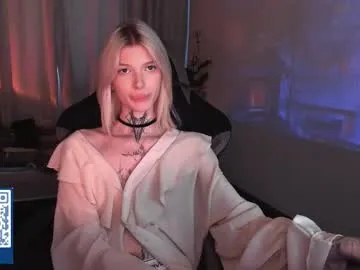 BlondeScarlettx – webcam model profile photo Image 13