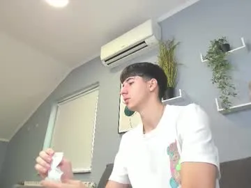 British_EmJess – webcam model profile photo Image 10