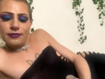 SilviaPastori – webcam model profile photo Image 8