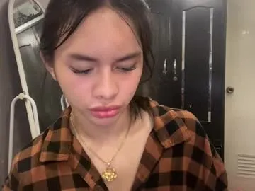 alexandraysabelle777 – webcam model profile photo Image 4