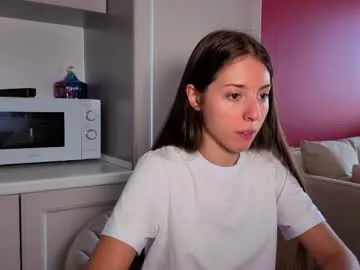 MistressLouUK – webcam model profile photo Image 7