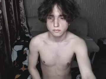 mattiestreams69 – webcam model profile photo Image 2