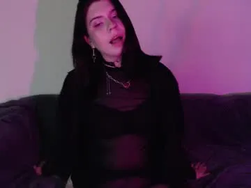 SusyBlair – webcam model profile photo Image 2