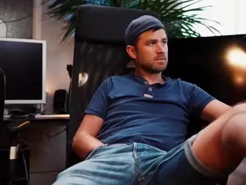 SusyBlair – webcam model profile photo Image 2