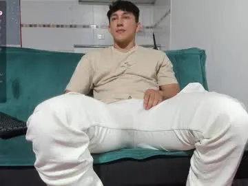 masters_sexx – webcam model profile photo Image 10