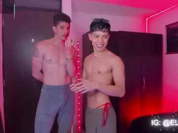 LoraDevine – webcam model profile photo Image 17