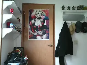 Blondebaddie22 – webcam model profile photo Image 5