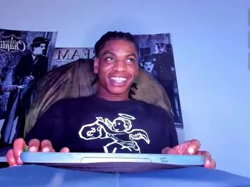 MarilynRainbow – webcam model profile photo Image 14