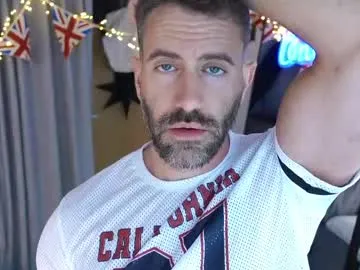 hijin_ – webcam model profile photo Image 3