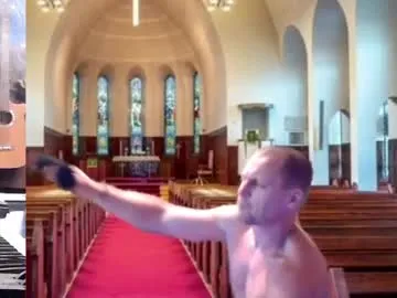 reeves_bae – webcam model profile photo Image 16