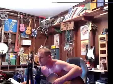 reeves_bae – webcam model profile photo Image 2