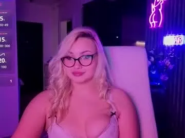 victoriaqueen2 – webcam model profile photo Image 14