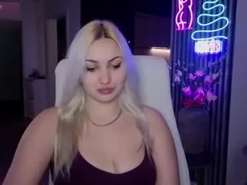 victoriaqueen2 – webcam model profile photo Image 18