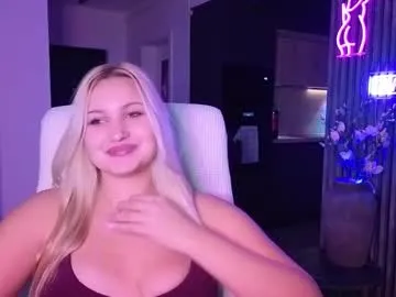 victoriaqueen2 – webcam model profile photo Image 5