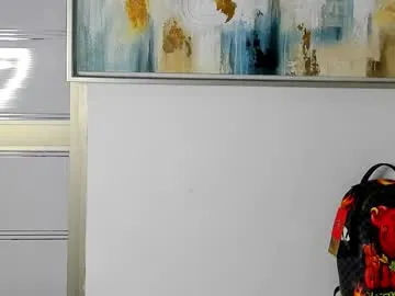 British_EmJess – webcam model profile photo Image 8