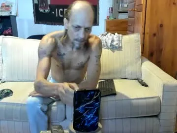 mylesandmaxxx06 – webcam model profile photo Image 4