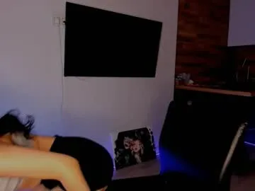 KamaFeels – webcam model profile photo Image 12