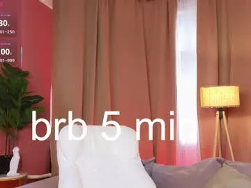 NatashaRouge – webcam model profile photo Image 5