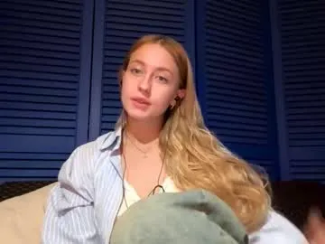 BlondieDolly – webcam model profile photo Image 11