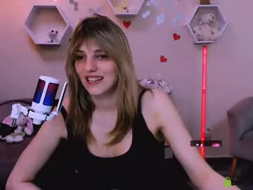 MainPleasure – webcam model profile photo Image 11