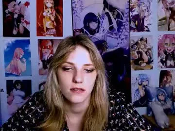 MainPleasure – webcam model profile photo Image 5