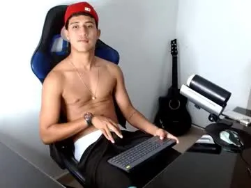 LizzieGreyX – webcam model profile photo Image 6