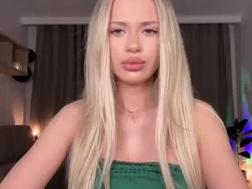 blondeambitionnn – webcam model profile photo Image 18