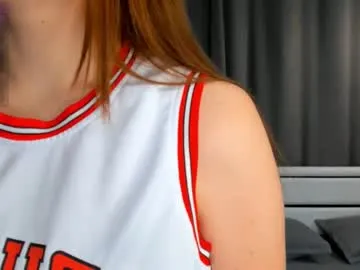 NatashaRouge – webcam model profile photo Image 4