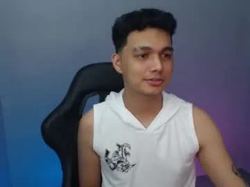 AntonioWest – webcam model profile photo Image 2
