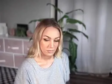 NoahCollins – webcam model profile photo Image 16