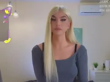 caseykissesxoxo – webcam model profile photo Image 13