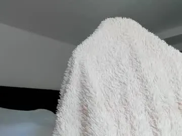 Nataly_Blonde – webcam model profile photo Image 9