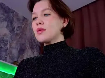 GlamGran – webcam model profile photo Image 13