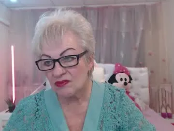 LanaBlondeBush – webcam model profile photo Image 12