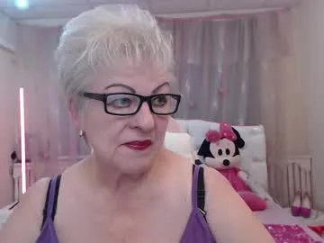 LanaBlondeBush – webcam model profile photo Image 9