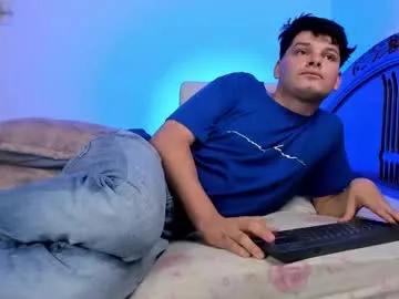 BruceNixon – webcam model profile photo Image 8