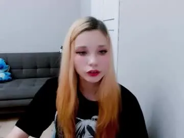 kitten_alisa – webcam model profile photo