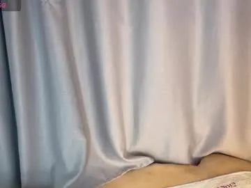 British_EmJess – webcam model profile photo Image 7