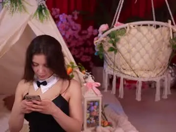 kittycaitlin Image 3