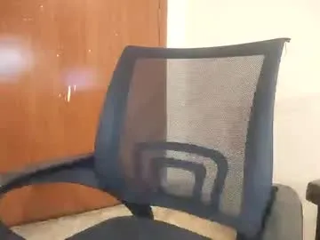 SelennaMoon – webcam model profile photo Image 2